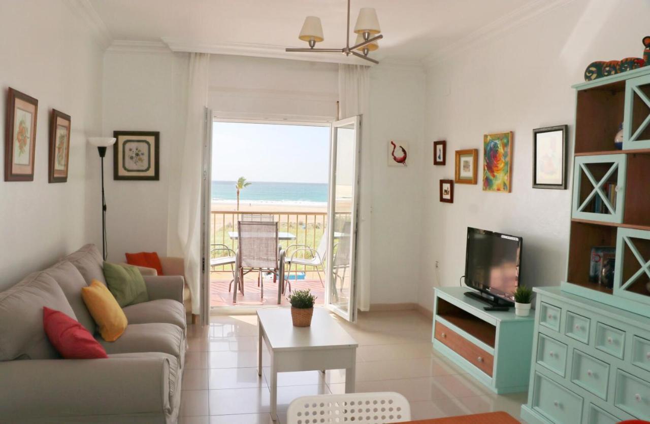 Apartamento La Fuente Conil De La Frontera Luaran gambar