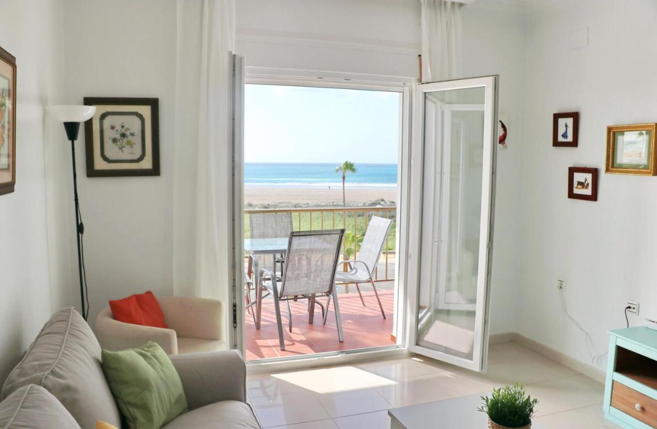 Apartamento La Fuente Conil De La Frontera Luaran gambar