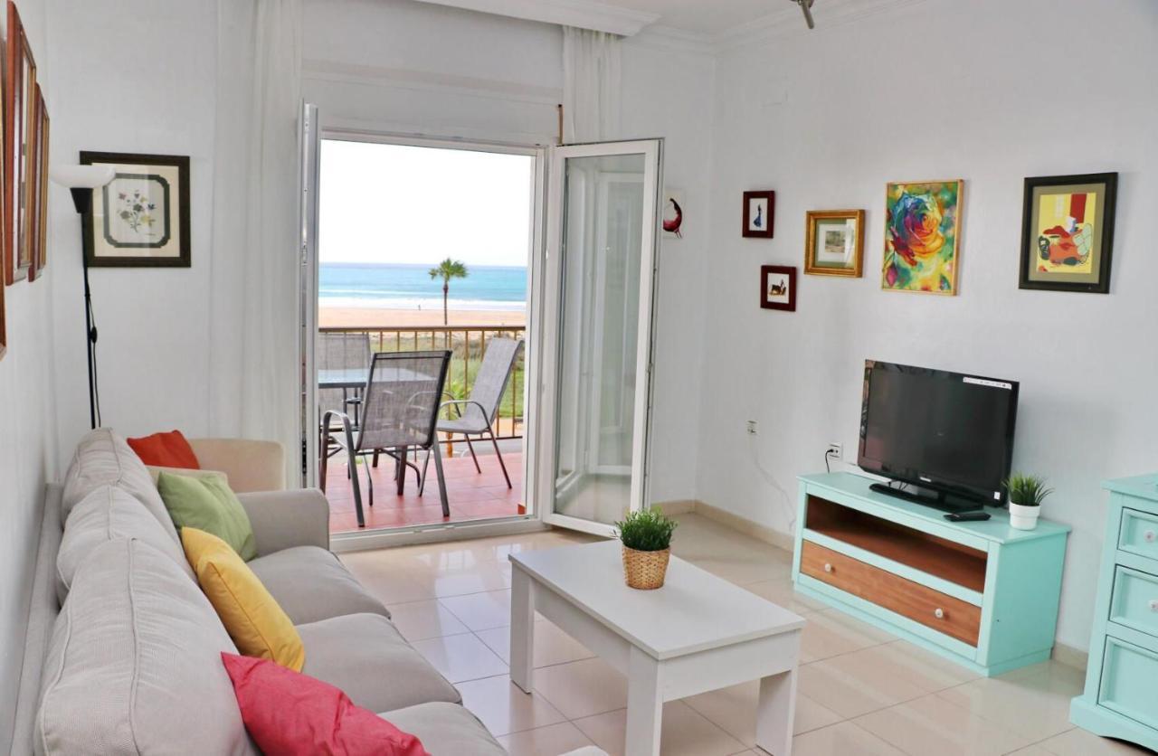 Apartamento La Fuente Conil De La Frontera Luaran gambar